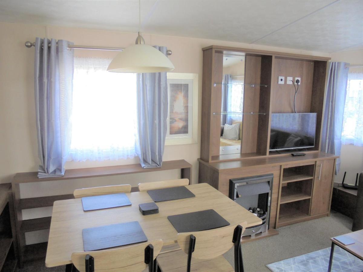 Kingfisher : Seabreeze:- 6 Berth, Enclosed Veranda, Close To Site Shop Ingoldmells Exterior photo