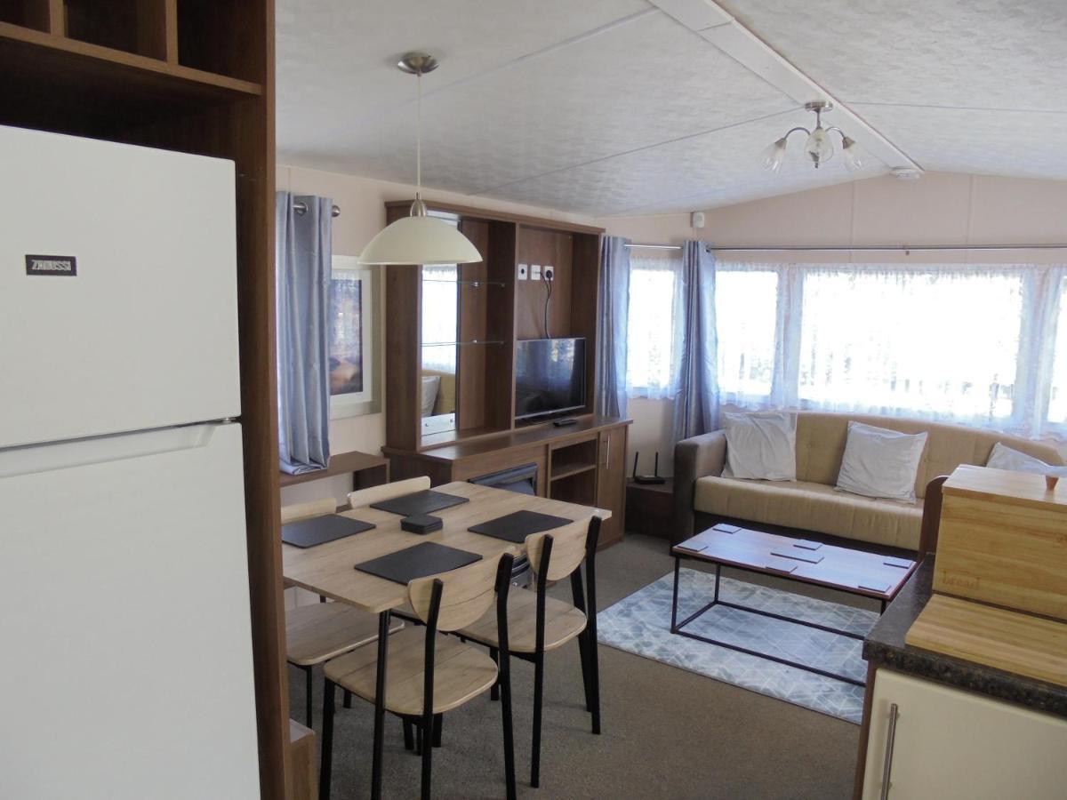 Kingfisher : Seabreeze:- 6 Berth, Enclosed Veranda, Close To Site Shop Ingoldmells Exterior photo